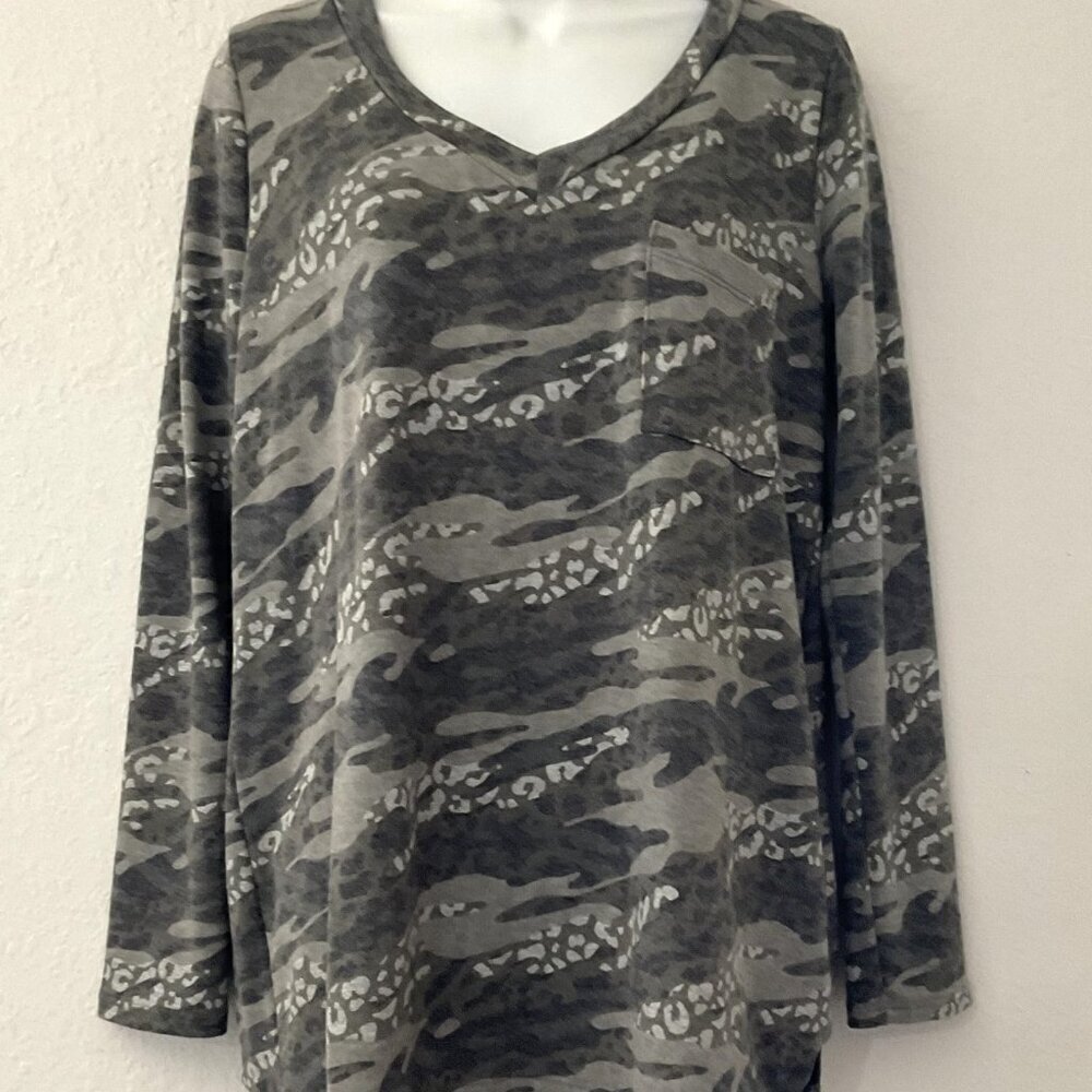 Sew In Love Camo Leopard Mixed Print Top S Fits M L